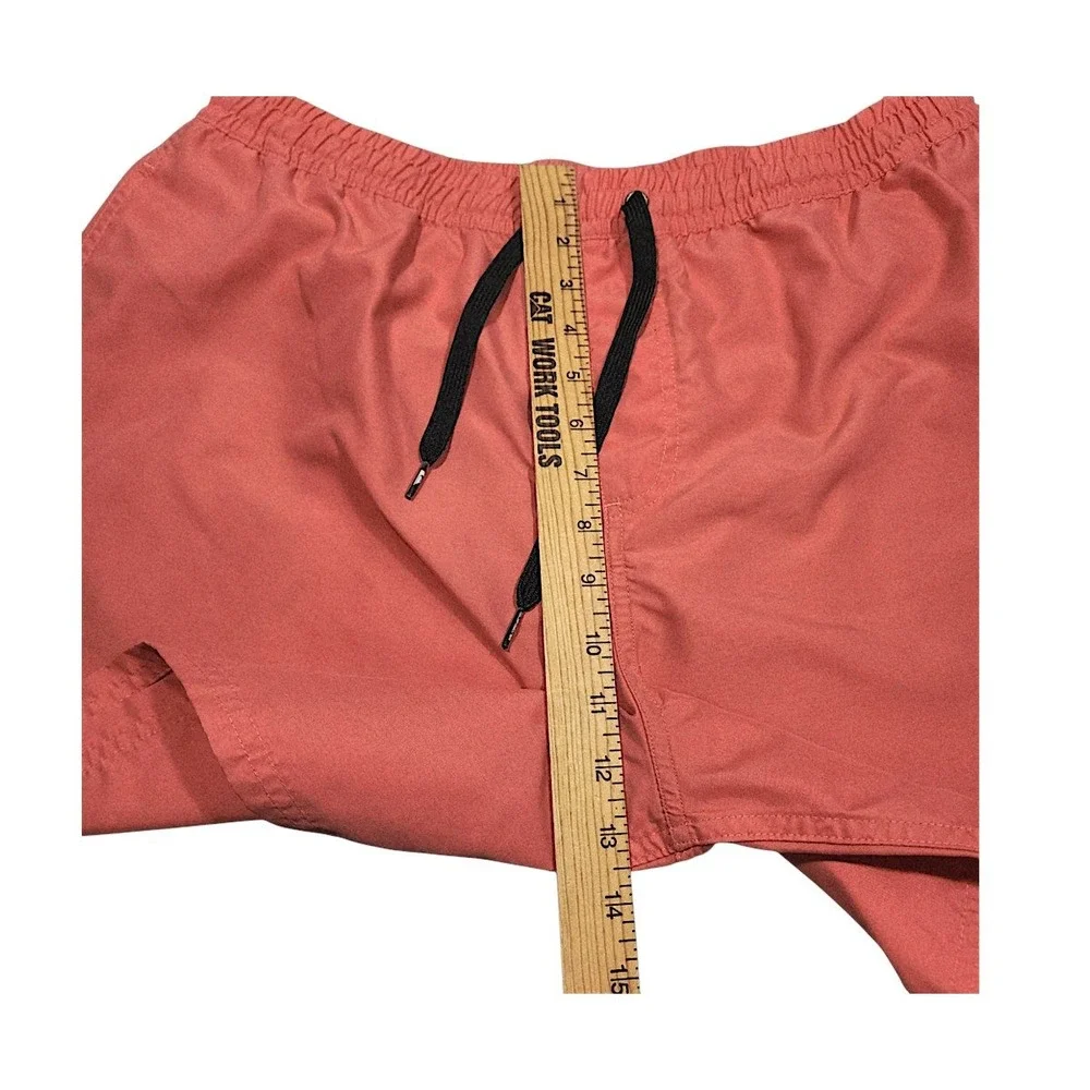 Quiksilver Swim Shorts XXL Mens Coral Everyday Volley 15